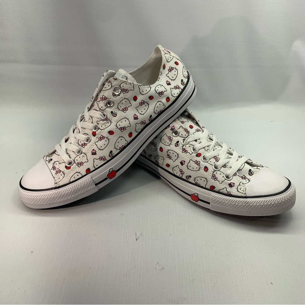 Converse Chuck All Star Low Hello Kitty All Over Print Collaboration